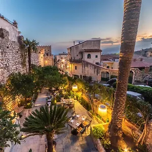 Médousa Bistrot&suites Pensión